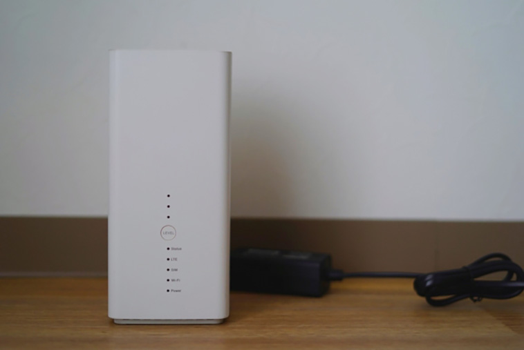 ホームルーター(置くだけWi-Fi)とは