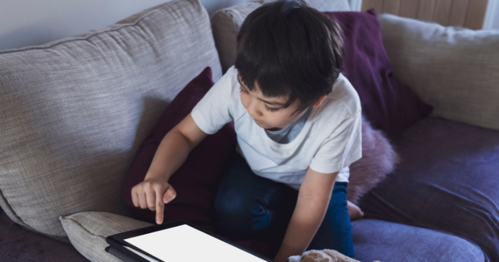 ネットリテラシー教育の必要性と教育を始める時期